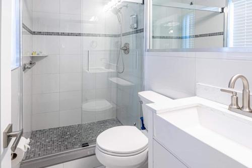 Wilton Manors Cottage East 2 Bed 2 Bath Wown Pool detail