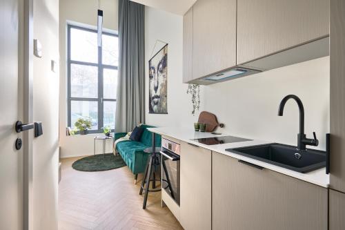 kuhinja, 21 Stylish Lofts by Dream Stay in Kitsekula