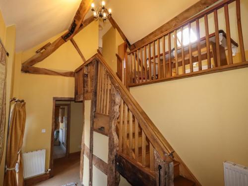 The Granary Court Farm - image 2