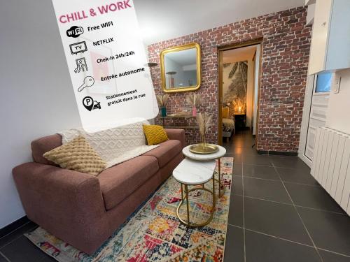 Chill & Work - T2 Cosy, Calme et Elégant - Location saisonnière - Aulnay-sous-Bois