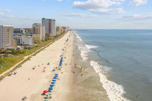 ** March Specials ** Beautiful Efficiency Condo in Ocean Front Building - image 14