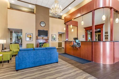 Comfort Suites South Point - Huntington in Burlington, USA