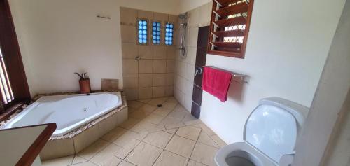 Seachange Lodge - image 4