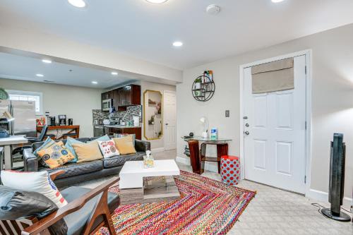 Pet-Friendly Silver Spring Condo with Yard!