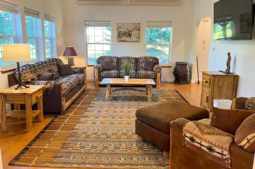 Country House in Alpine (WY)