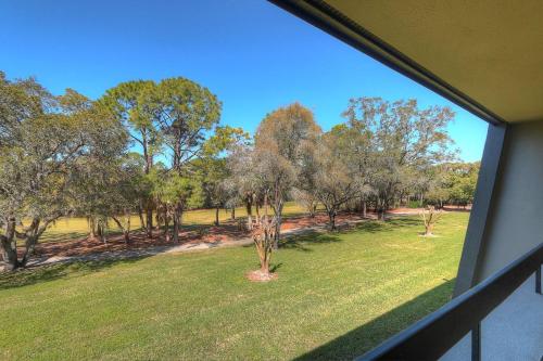 Perfect Condo Sleeps 8, Florida in Palm Harbor, USA