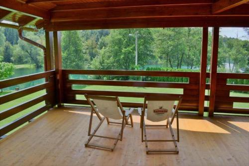 شرفة/ تراس, Apartments with parking space Donji Zvecaj, Karlovac - 22080 in Donji Zvečaj