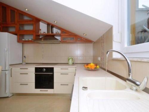 Two-Bedroom Apartment with Balcony image 2