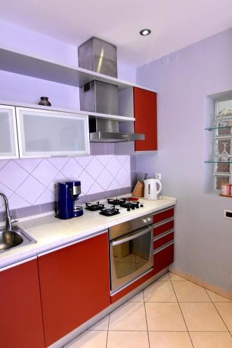 Two-Bedroom Apartment with Terrace image 6