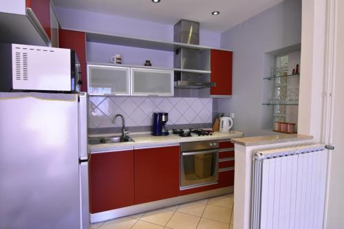 Two-Bedroom Apartment with Terrace image 5