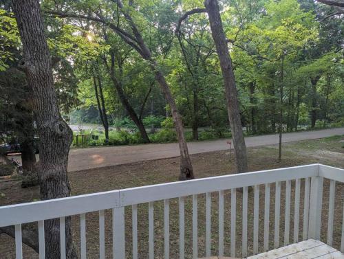Modern Retreat in the Woods near Whitewater Lake in Whitewater, USA