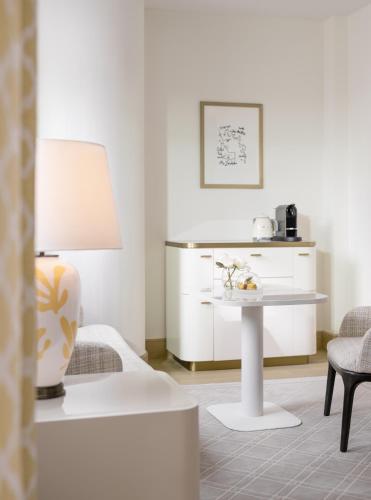 Lanson Place Hotel Hong Kong