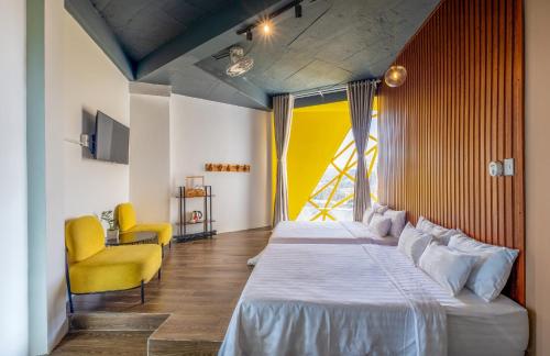 room detail thumbnail 0