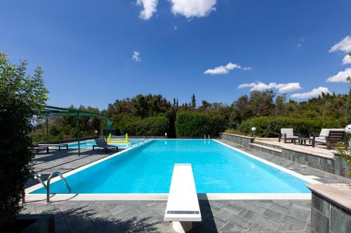 Villa Giorgisa Casale pool sea view - Happy Rentals