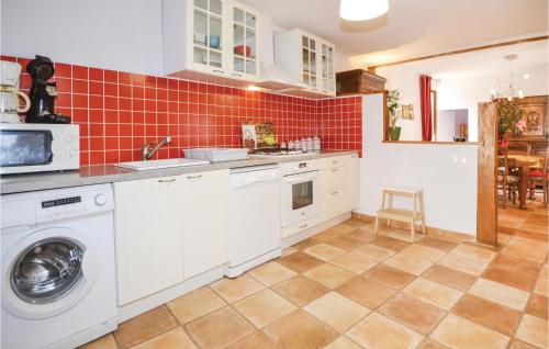 Kitchen, Beautiful Apartment In Les Salles-Du-Gardon in Les Salles-Du-Gardon