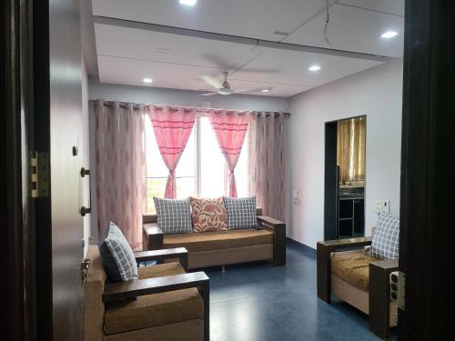 AKSHAY HOMESTAY SERVICE APARTMENT