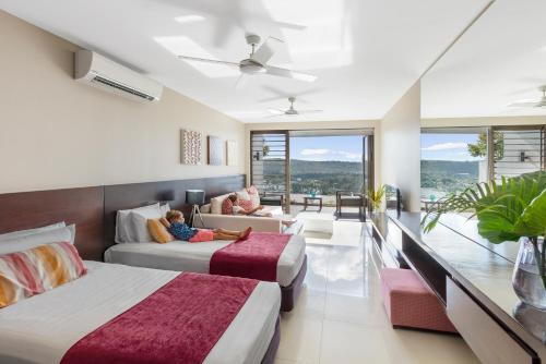 Terrace Two-Bedroom Apartment image 8