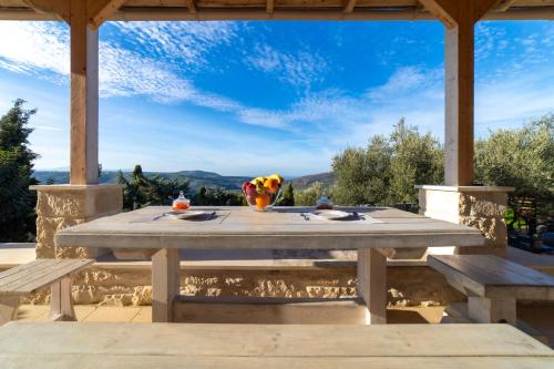 Villa Vitsilias under the cretan sky 5