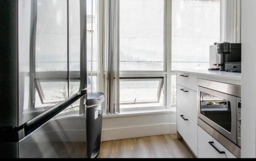 lovely 1-bedroom w/parking at Coal Harbour in Vancouver, Canada