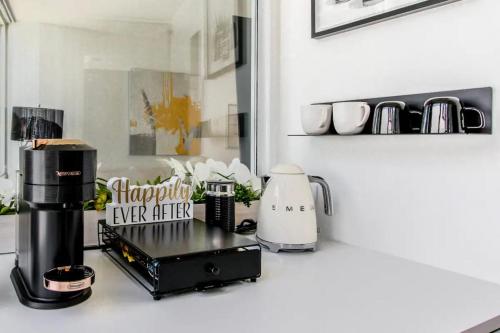 lovely 1-bedroom w/parking at Coal Harbour in Vancouver, Canada