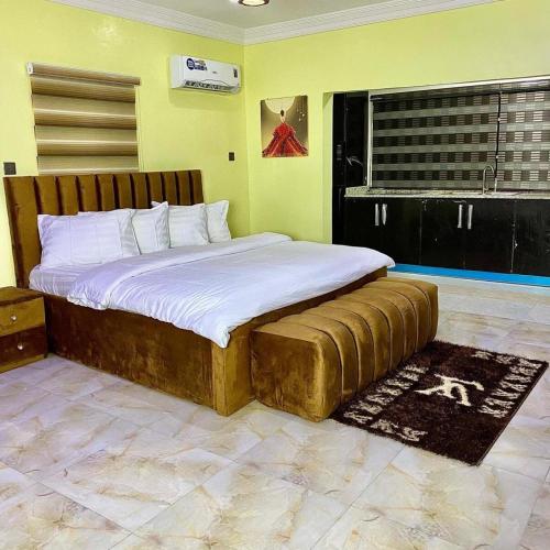 B&B Lagos - MOK Apartments & Suites - Bed and Breakfast Lagos