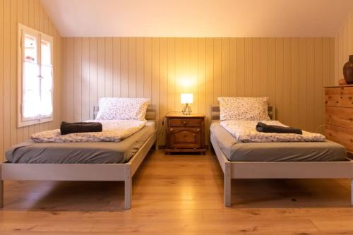 Lakeview Family Apartment - image 12
