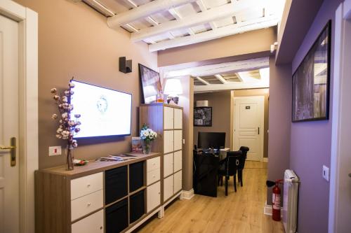 Minerva Relais - image 8