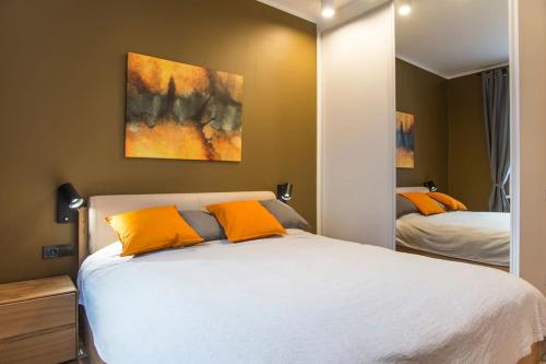 Design apartment, 2 en-suite rooms - very central