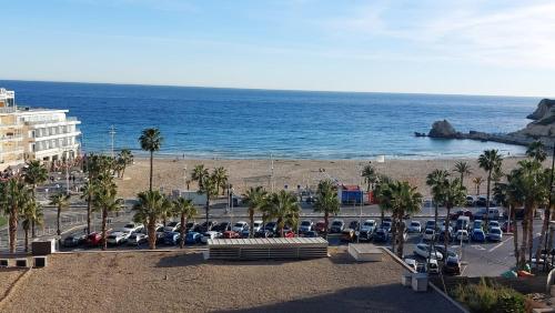 Frente al Mar Cala de Finestrat.