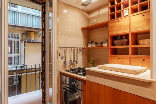 GuestHost - Campo de Fiori Unique Apartment, Rzym (zdjęcie 8)