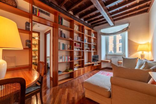 GuestHost - Campo de Fiori Unique Apartment, Rzym (zdjęcie 10)
