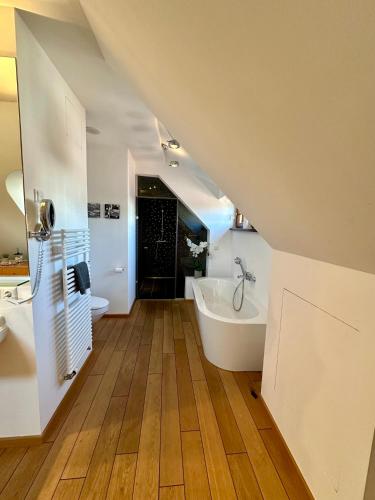 Luxus Suite mit einmaligem Blick auf die Frauenkirche, Dresden (foto 9)