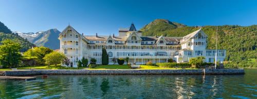 Balestrand Fjordapartments Holmen 19A in 巴勒斯特蘭市中心