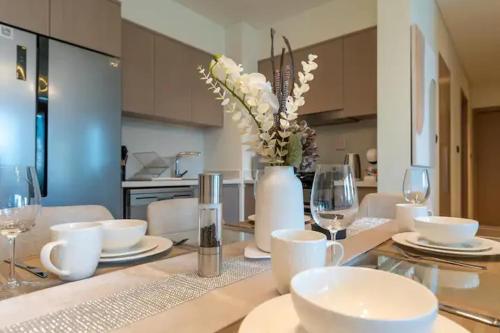 Mystic - Act One Tower Dubai United Arab Emirates