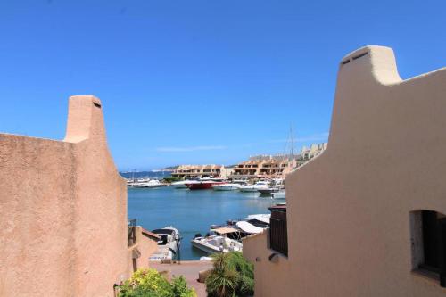 MARCOGDUR - Appartement pour 4 personnes à 100m de la plage situé aux Marines de Cogolin - Location saisonnière - Cogolin