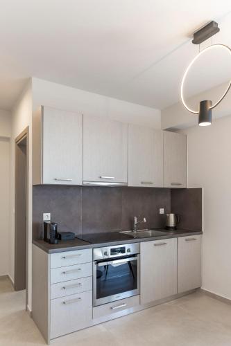 Cubes Living Athens Goudi 2