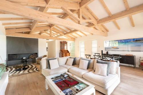 Rome Design Villa - image 4