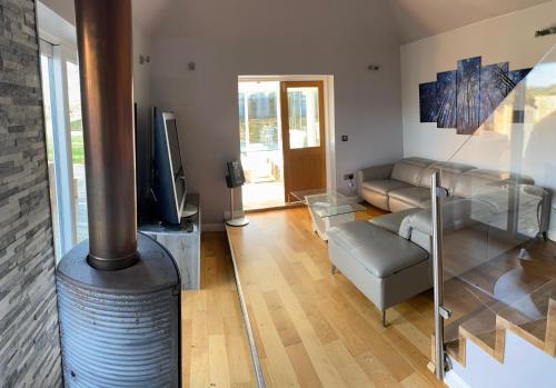 Winnie Cottage - Hot Tub, Games Room, Sauna, Large Garden in Stocksfield