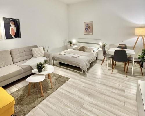 Apartment Robin - Old Town, Bratislava