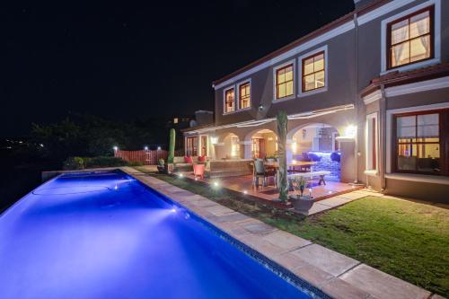 ทัศนียภาพภายนอกโรงแรม, Loerie's Landing Country Villa in ซิโมลา กอล์ฟ แอนด์ คันทรี เอสเตท