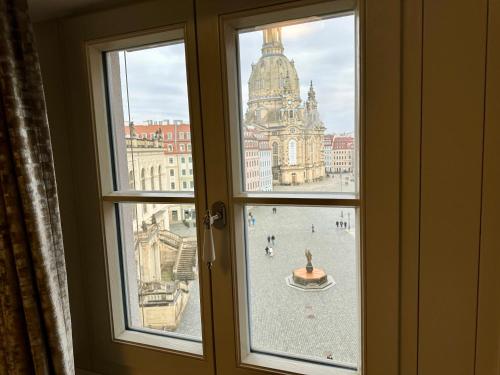 Exklusives Apartment mit einmaligem Blick zur Frauenkirche - Parkplatz kostenfrei