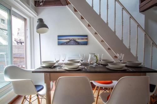 Two-Bedroom Apartment image 6