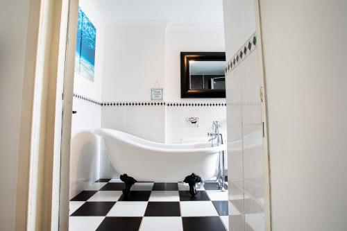 Bathroom, Tilly Cottage, DurhamDales in Evenwood