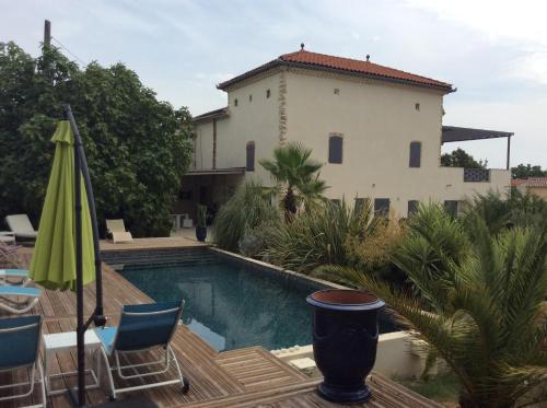 Mas provençale 320 m2 avec piscine en exclusivité - Location saisonnière - Saint-Christol-lès-Alès