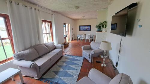 Zona de TV/saló-bar comuns, Ons Fontein in Skiathos