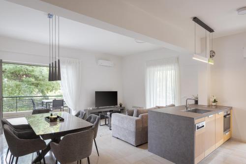 Vouliagmeni Stylish Apartment, Atény