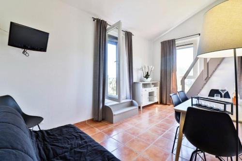 Apartment with Sea View (4 persons)