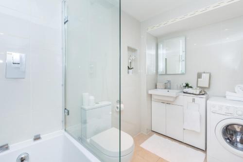 Park Lane Apartments Mayfair Collection - image 3