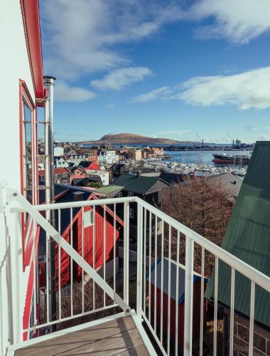 Downtown - Retro Decor - Stunning Views - Terrace, Tórshavn (fotografie 10)