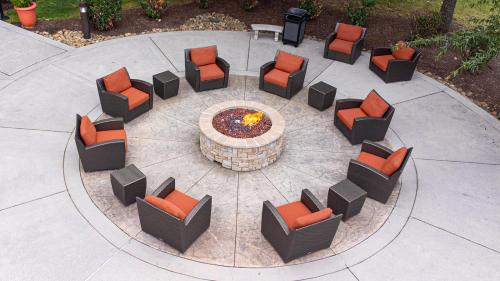 Hampton Inn Knoxville-West At Cedar Bluff - image 9